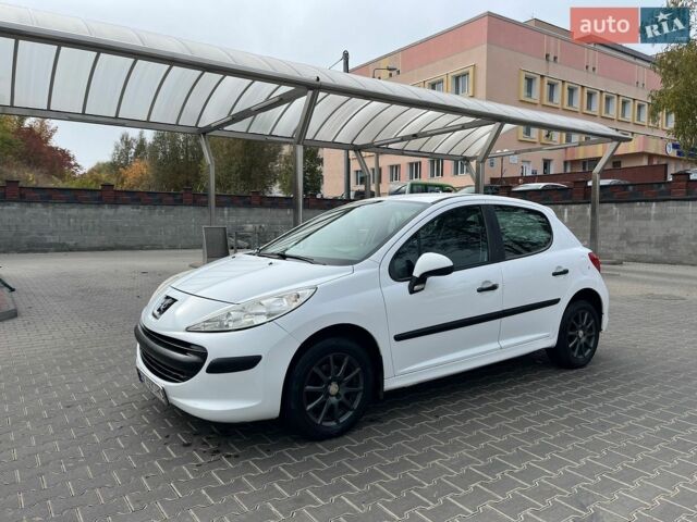 Пежо 207, объемом двигателя 0 л и пробегом 186 тыс. км за 2950 $, фото 1 на Automoto.ua