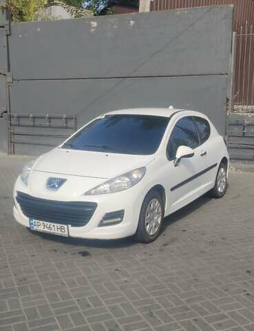 Пежо 207, объемом двигателя 1.4 л и пробегом 170 тыс. км за 4700 $, фото 1 на Automoto.ua
