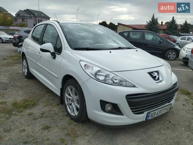 Пежо 207, объемом двигателя 1.36 л и пробегом 197 тыс. км за 4150 $, фото 1 на Automoto.ua