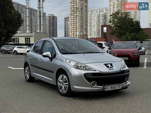Серый Пежо 207, объемом двигателя 1.6 л и пробегом 156 тыс. км за 4999 $, фото 1 на Automoto.ua