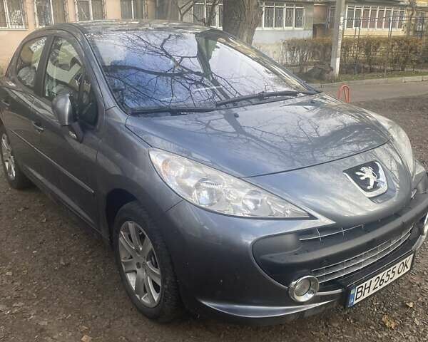 Серый Пежо 207, объемом двигателя 1.6 л и пробегом 140 тыс. км за 5000 $, фото 1 на Automoto.ua
