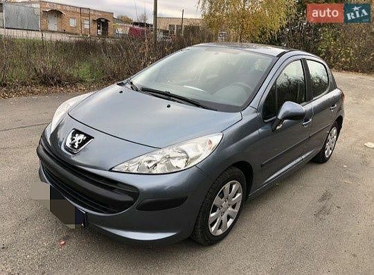 Серый Пежо 207, объемом двигателя 1.4 л и пробегом 327 тыс. км за 4100 $, фото 1 на Automoto.ua