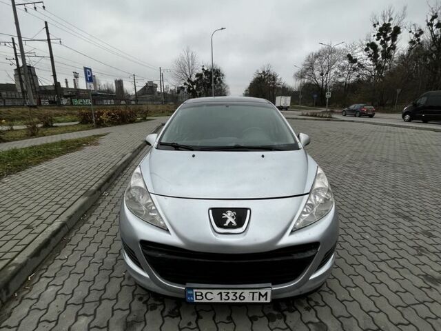 Сірий Пежо 207, об'ємом двигуна 1.4 л та пробігом 156 тис. км за 3800 $, фото 1 на Automoto.ua