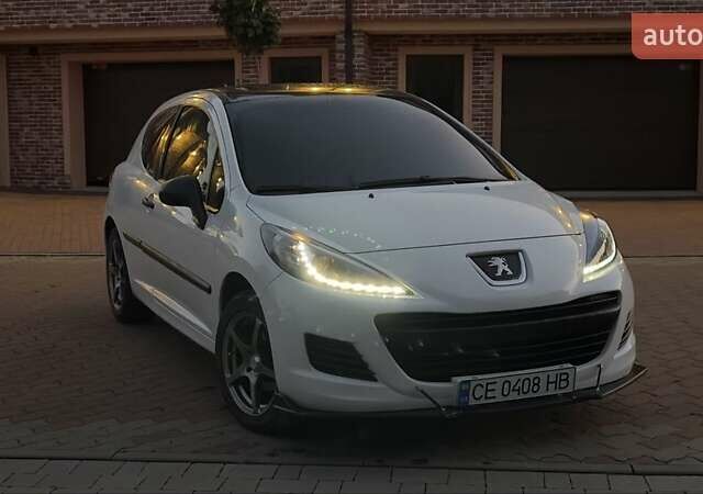 Серый Пежо 207, объемом двигателя 1.4 л и пробегом 210 тыс. км за 5000 $, фото 1 на Automoto.ua
