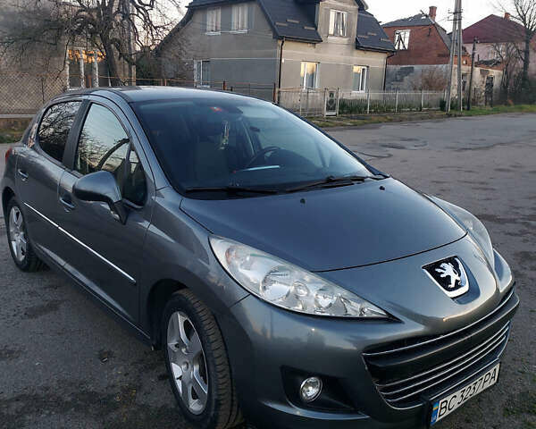 Серый Пежо 207, объемом двигателя 1.6 л и пробегом 207 тыс. км за 5300 $, фото 1 на Automoto.ua
