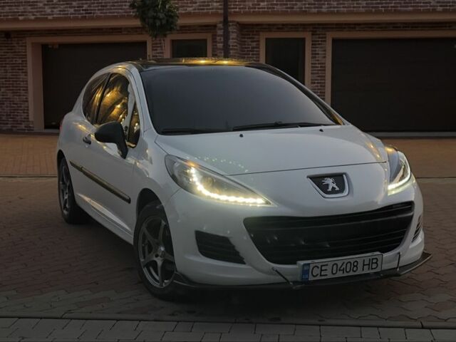 Серый Пежо 207, объемом двигателя 1.4 л и пробегом 210 тыс. км за 5000 $, фото 1 на Automoto.ua