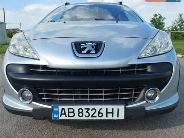 Серый Пежо 207, объемом двигателя 1.4 л и пробегом 200 тыс. км за 4500 $, фото 1 на Automoto.ua