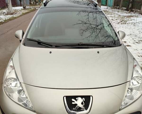 Серый Пежо 207, объемом двигателя 1.6 л и пробегом 280 тыс. км за 4950 $, фото 1 на Automoto.ua