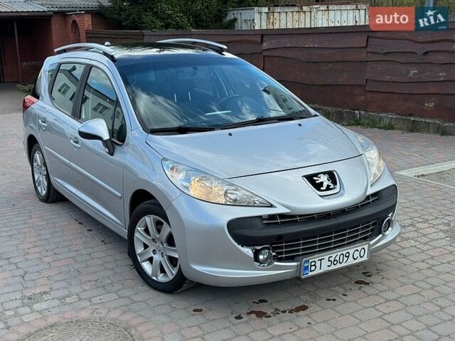 Серый Пежо 207, объемом двигателя 1.6 л и пробегом 254 тыс. км за 3300 $, фото 1 на Automoto.ua