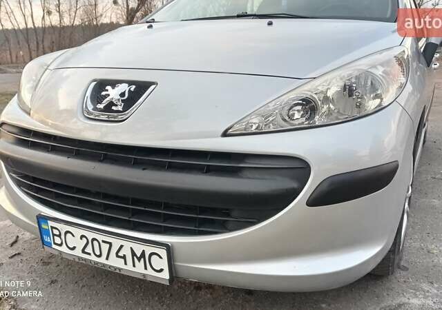 Сірий Пежо 207, об'ємом двигуна 1.6 л та пробігом 240 тис. км за 5200 $, фото 1 на Automoto.ua