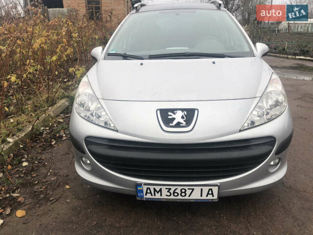 Серый Пежо 207, объемом двигателя 1.4 л и пробегом 218 тыс. км за 4500 $, фото 1 на Automoto.ua