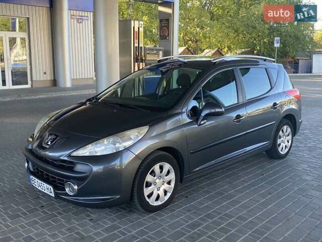 Серый Пежо 207, объемом двигателя 1.6 л и пробегом 229 тыс. км за 5500 $, фото 1 на Automoto.ua
