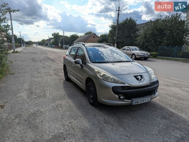 Серый Пежо 207, объемом двигателя 1.6 л и пробегом 340 тыс. км за 3999 $, фото 1 на Automoto.ua