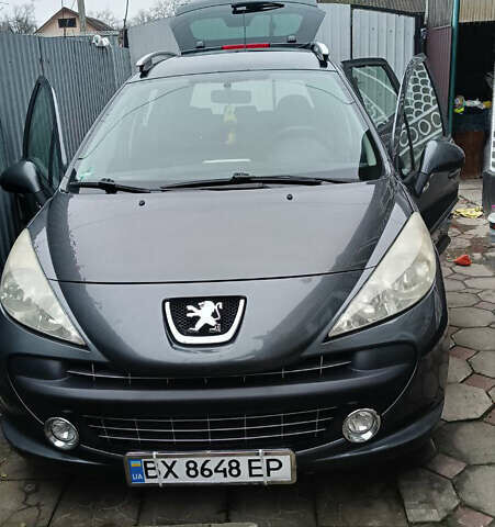 Серый Пежо 207, объемом двигателя 1.6 л и пробегом 118 тыс. км за 5200 $, фото 1 на Automoto.ua