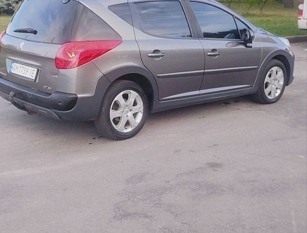 Сірий Пежо 207, об'ємом двигуна 1.6 л та пробігом 330 тис. км за 2850 $, фото 1 на Automoto.ua