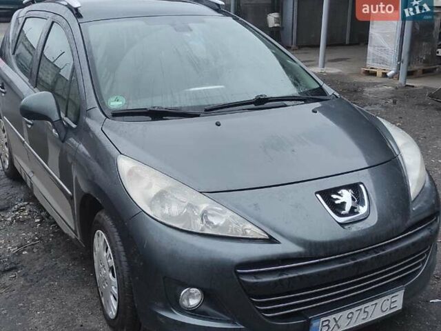 Серый Пежо 207, объемом двигателя 1.56 л и пробегом 367 тыс. км за 4872 $, фото 1 на Automoto.ua