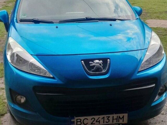 Синий Пежо 207, объемом двигателя 1.4 л и пробегом 144 тыс. км за 5000 $, фото 1 на Automoto.ua
