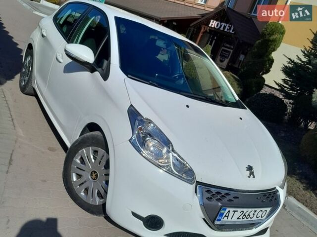 Білий Пежо 208, об'ємом двигуна 1.4 л та пробігом 269 тис. км за 6899 $, фото 1 на Automoto.ua