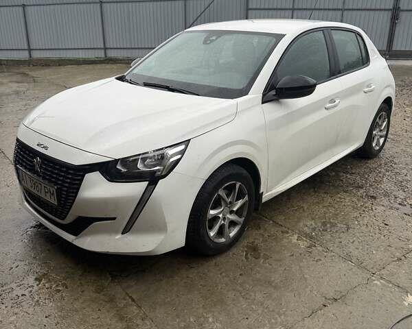 Белый Пежо 208, объемом двигателя 1.5 л и пробегом 124 тыс. км за 12800 $, фото 1 на Automoto.ua