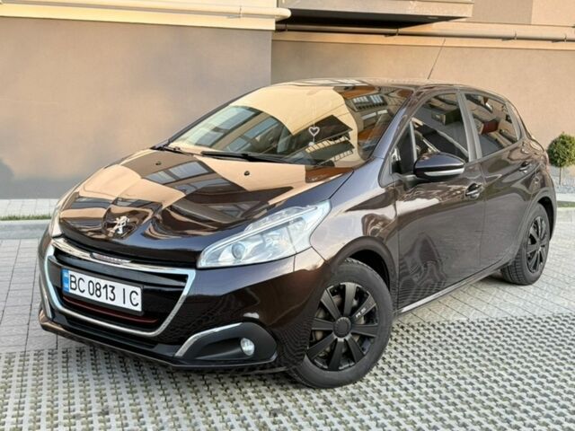 Чорний Пежо 208, об'ємом двигуна 1.4 л та пробігом 120 тис. км за 5700 $, фото 1 на Automoto.ua