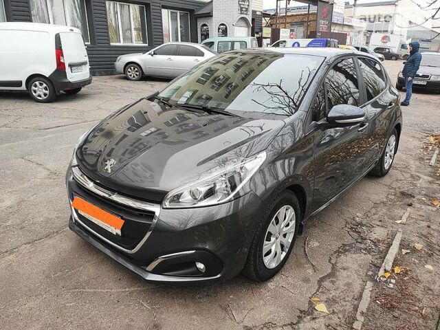 Пежо 208, об'ємом двигуна 1.2 л та пробігом 55 тис. км за 11500 $, фото 1 на Automoto.ua