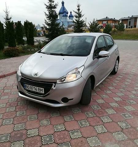 Пежо 208, объемом двигателя 1.4 л и пробегом 150 тыс. км за 7300 $, фото 1 на Automoto.ua