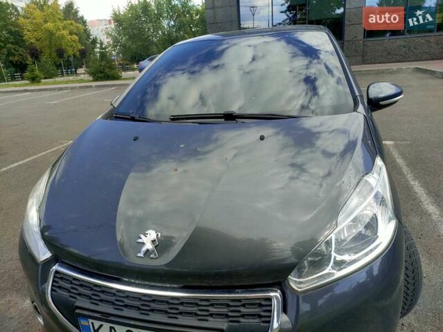 Сірий Пежо 208, об'ємом двигуна 1.4 л та пробігом 251 тис. км за 7000 $, фото 1 на Automoto.ua