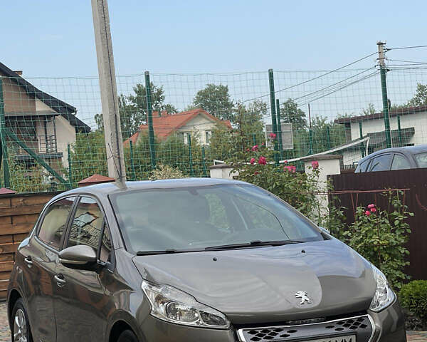 Серый Пежо 208, объемом двигателя 1.4 л и пробегом 98 тыс. км за 8200 $, фото 1 на Automoto.ua