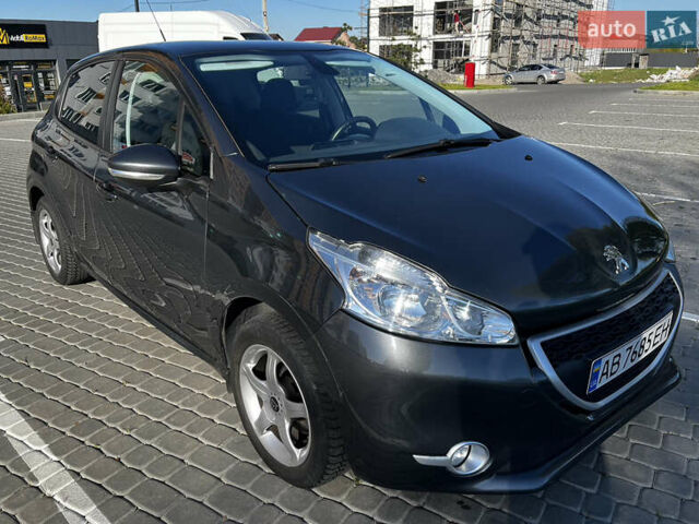 Серый Пежо 208, объемом двигателя 1.2 л и пробегом 210 тыс. км за 6100 $, фото 1 на Automoto.ua