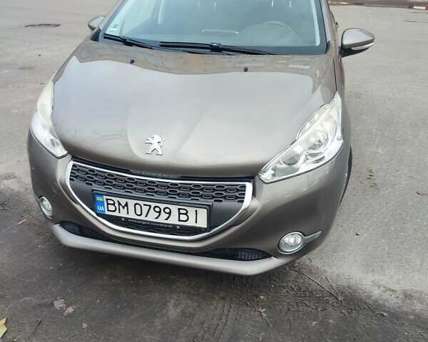 Серый Пежо 208, объемом двигателя 1.57 л и пробегом 190 тыс. км за 7700 $, фото 1 на Automoto.ua