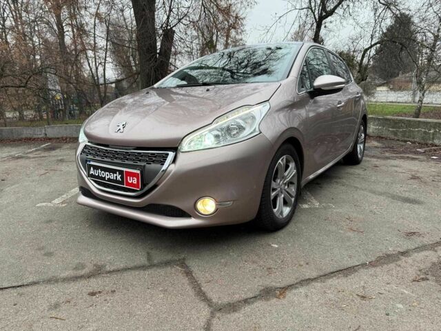Серый Пежо 208, объемом двигателя 1.6 л и пробегом 136 тыс. км за 6390 $, фото 1 на Automoto.ua