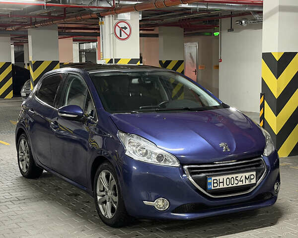 Синій Пежо 208, об'ємом двигуна 1.57 л та пробігом 207 тис. км за 7500 $, фото 1 на Automoto.ua