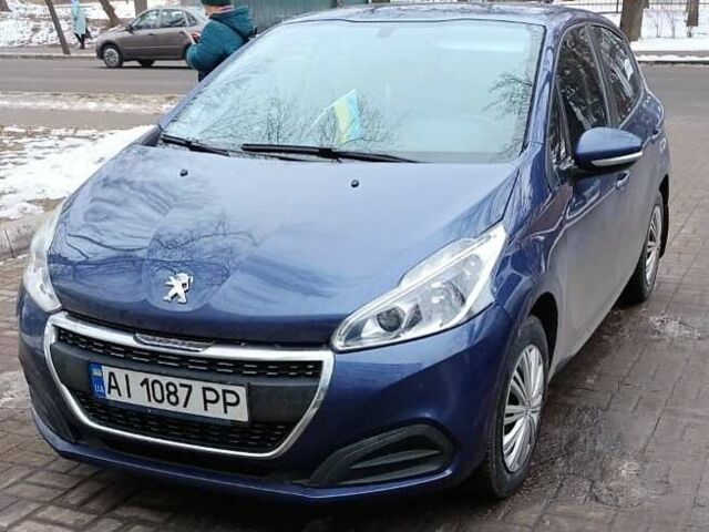 Синий Пежо 208, объемом двигателя 1.2 л и пробегом 164 тыс. км за 6500 $, фото 1 на Automoto.ua