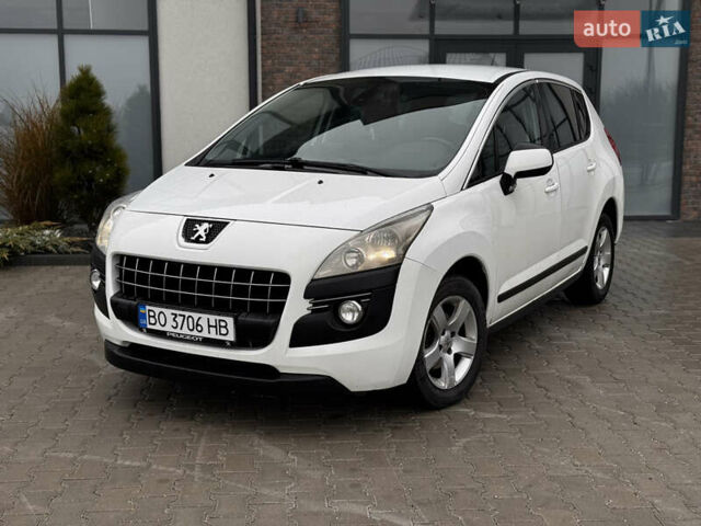 Белый Пежо 3008, объемом двигателя 1.6 л и пробегом 296 тыс. км за 7600 $, фото 1 на Automoto.ua