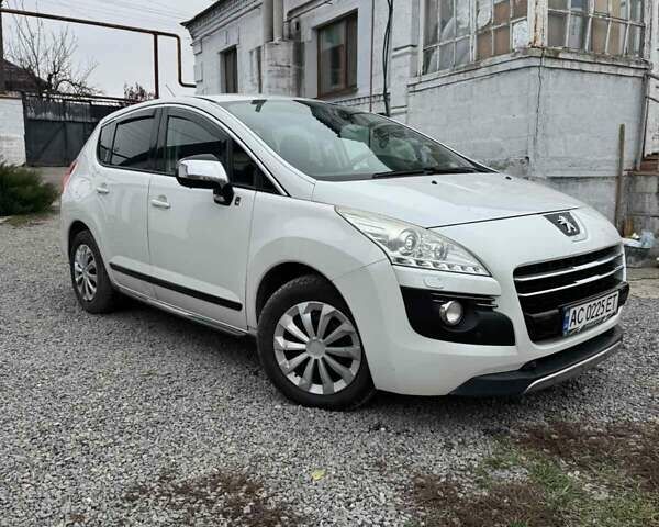 Белый Пежо 3008, объемом двигателя 2 л и пробегом 223 тыс. км за 12700 $, фото 1 на Automoto.ua