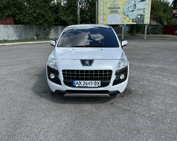 Белый Пежо 3008, объемом двигателя 1.6 л и пробегом 93 тыс. км за 12000 $, фото 1 на Automoto.ua