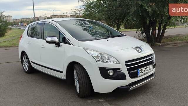 Белый Пежо 3008, объемом двигателя 2 л и пробегом 259 тыс. км за 10900 $, фото 1 на Automoto.ua