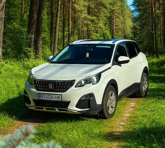 Белый Пежо 3008, объемом двигателя 1.6 л и пробегом 177 тыс. км за 16399 $, фото 1 на Automoto.ua