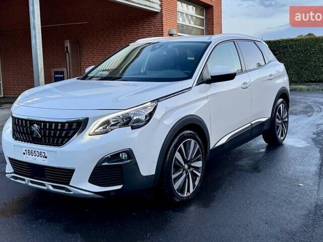 Белый Пежо 3008, объемом двигателя 1.5 л и пробегом 151 тыс. км за 19850 $, фото 1 на Automoto.ua