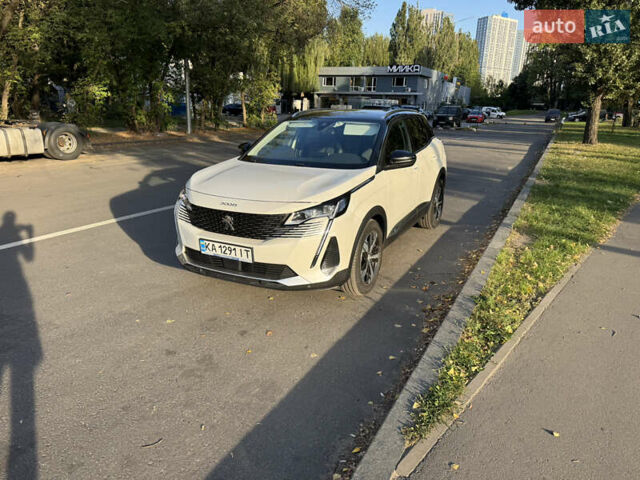 Белый Пежо 3008, объемом двигателя 2 л и пробегом 80 тыс. км за 29000 $, фото 1 на Automoto.ua