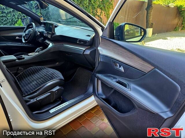 Білий Пежо 3008, об'ємом двигуна 2 л та пробігом 34 тис. км за 29500 $, фото 1 на Automoto.ua