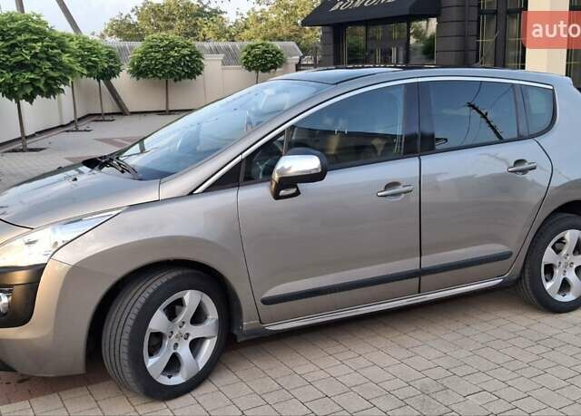 Бежевий Пежо 3008, об'ємом двигуна 1.6 л та пробігом 195 тис. км за 9150 $, фото 1 на Automoto.ua