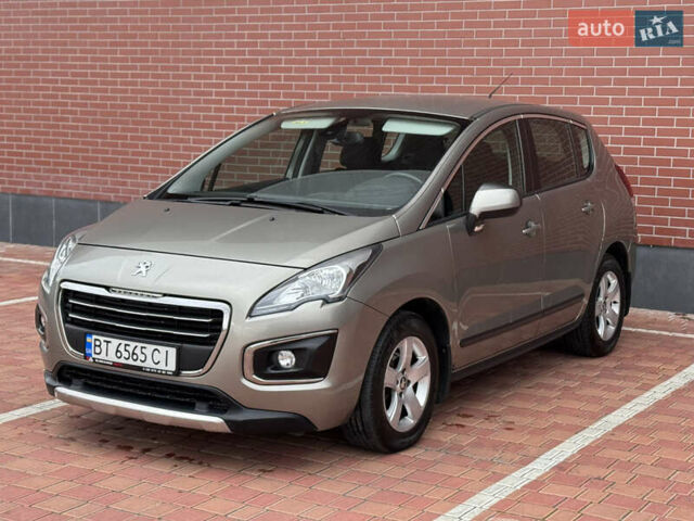 Бежевый Пежо 3008, объемом двигателя 1.6 л и пробегом 122 тыс. км за 10900 $, фото 1 на Automoto.ua