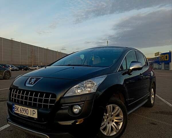 Черный Пежо 3008, объемом двигателя 1.56 л и пробегом 236 тыс. км за 7700 $, фото 1 на Automoto.ua