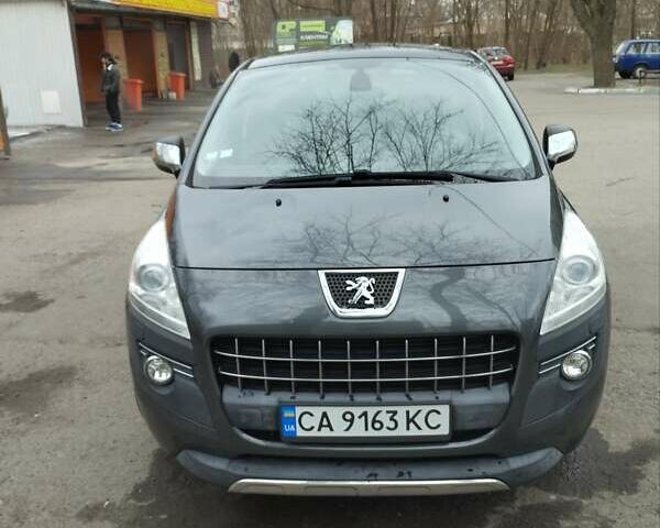 Пежо 3008, объемом двигателя 1.56 л и пробегом 233 тыс. км за 9450 $, фото 1 на Automoto.ua