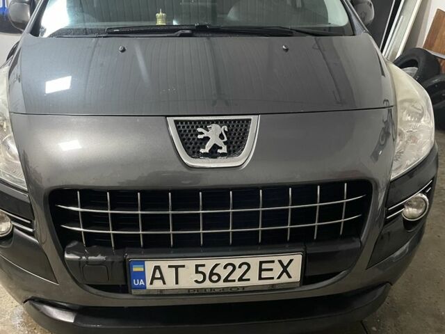 Серый Пежо 3008, объемом двигателя 1.6 л и пробегом 3 тыс. км за 7600 $, фото 1 на Automoto.ua