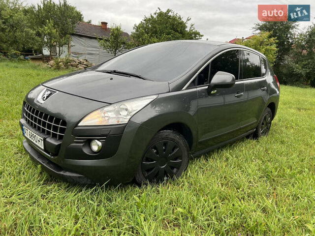 Серый Пежо 3008, объемом двигателя 1.56 л и пробегом 176 тыс. км за 9000 $, фото 1 на Automoto.ua