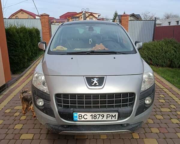 Сірий Пежо 3008, об'ємом двигуна 1.6 л та пробігом 180 тис. км за 8300 $, фото 1 на Automoto.ua