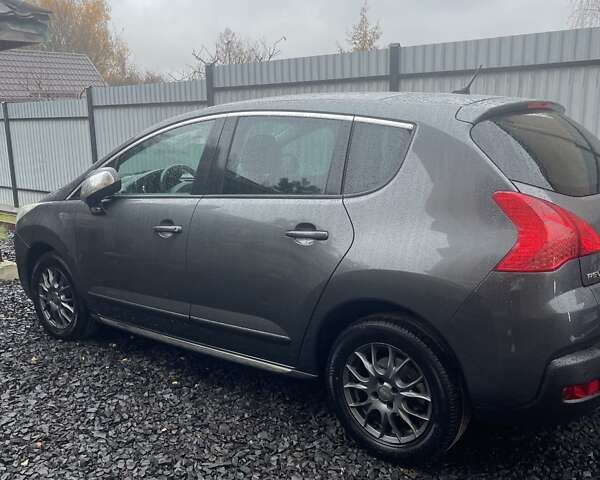 Серый Пежо 3008, объемом двигателя 1.6 л и пробегом 157 тыс. км за 9300 $, фото 1 на Automoto.ua