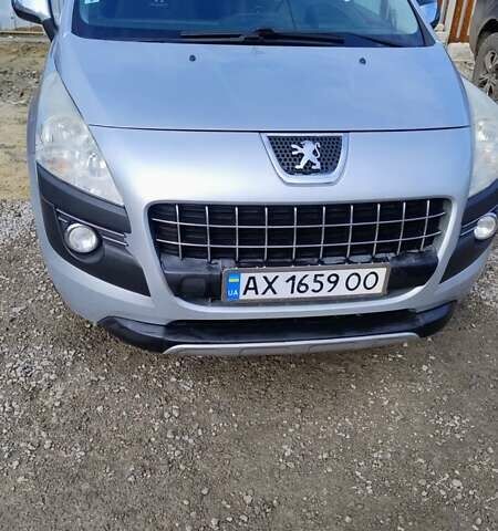 Серый Пежо 3008, объемом двигателя 2 л и пробегом 237 тыс. км за 10000 $, фото 1 на Automoto.ua